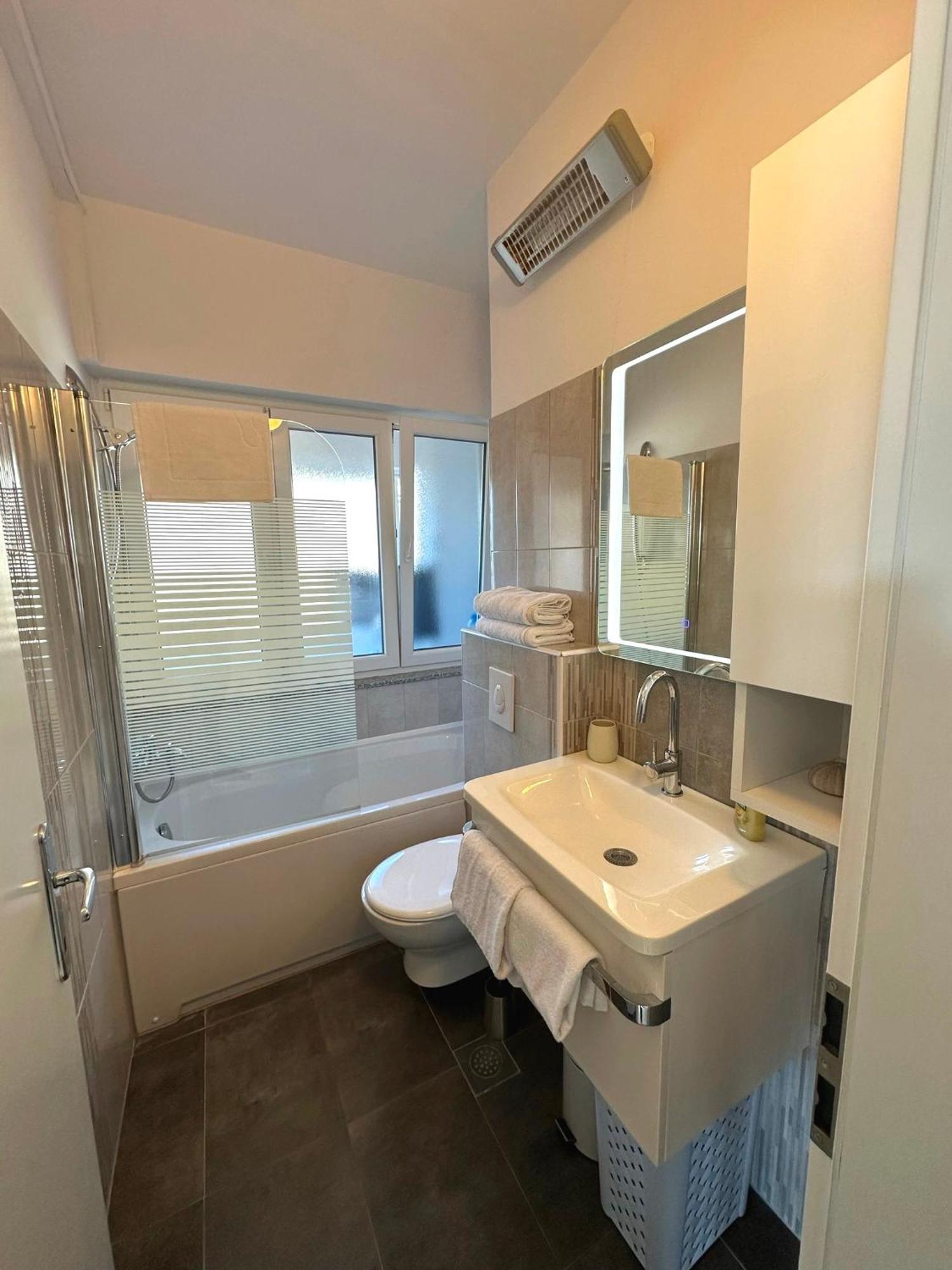 Spacious 3Bdr App In Center "Sunny Bayside" Zadar Zewnętrze zdjęcie